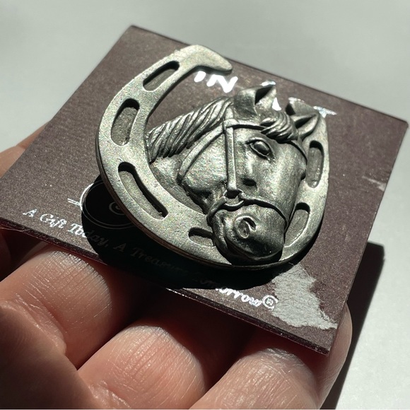 Vtg Spoontiques Pin Art pewter metal horse head & horseshoe brooch equestrian - Picture 3 of 9